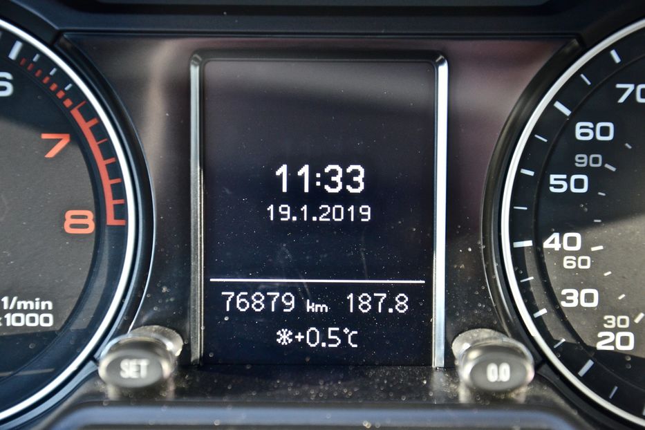 Продам Audi Q5 2013 года в Киеве