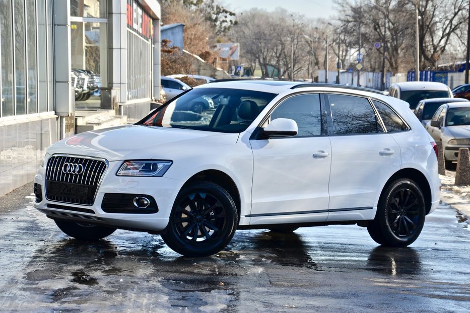 Продам Audi Q5 2013 года в Киеве