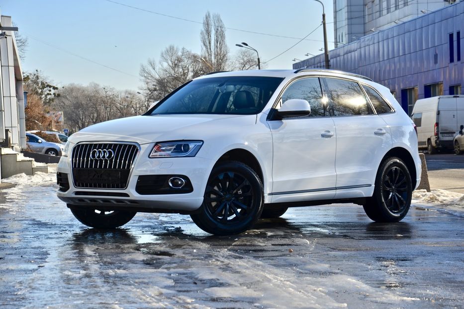 Продам Audi Q5 2013 года в Киеве
