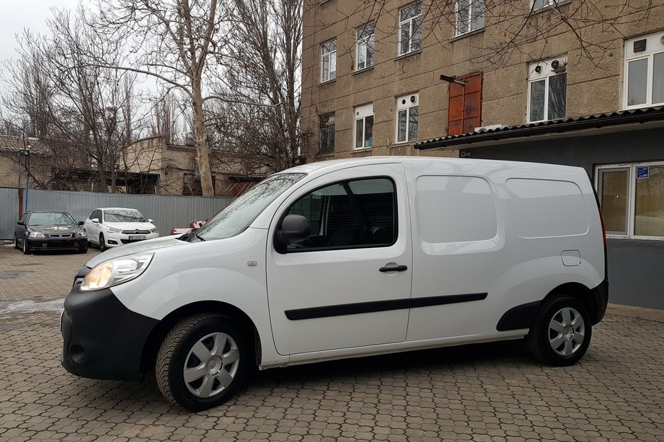 Продам Renault Kangoo груз. Maxi 81kW Navi AC 2015 года в Одессе