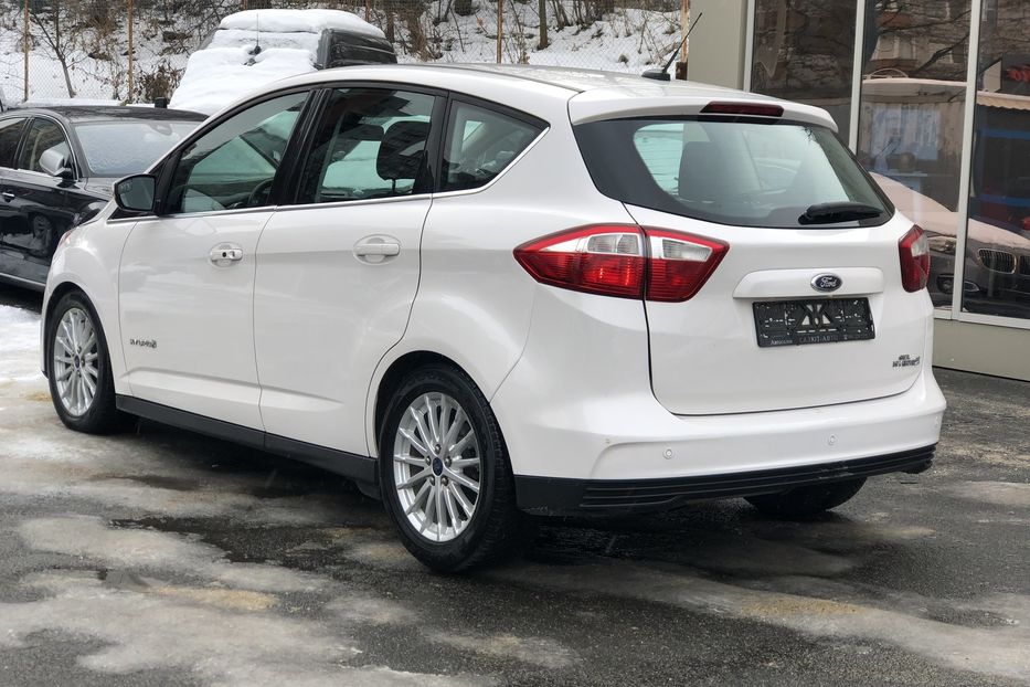 Продам Ford C-Max Hybrid 2014 года в Киеве