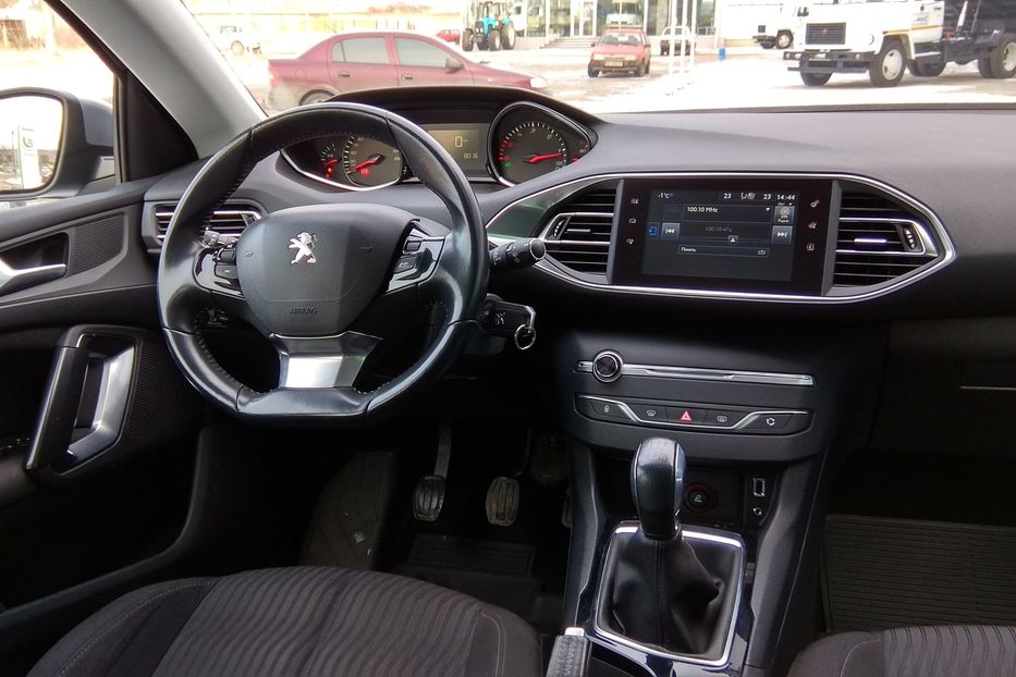 Продам Peugeot 308 Style 2015 года в Николаеве