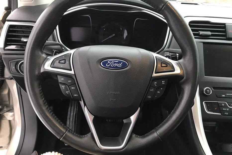 Продам Ford Fusion All wheel drive 2016 года в Черновцах