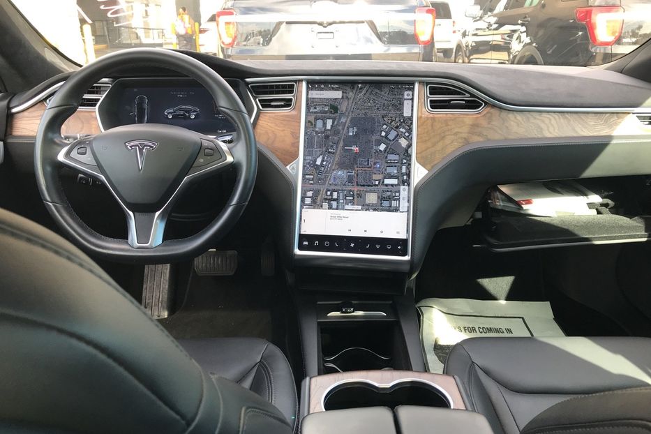 Продам Tesla Model S  75D Autopilot 2016 года в Киеве