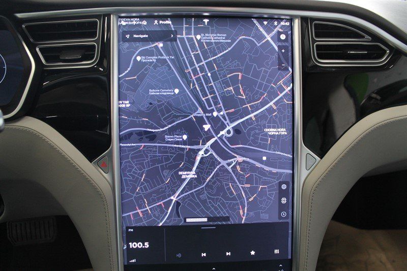 Продам Tesla Model S 75D Autopilot 2016 года в Киеве