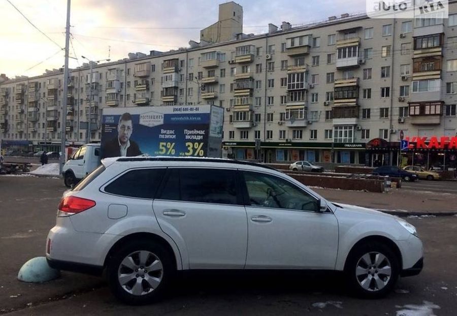 Продам Subaru Outback 2010 года в Киеве
