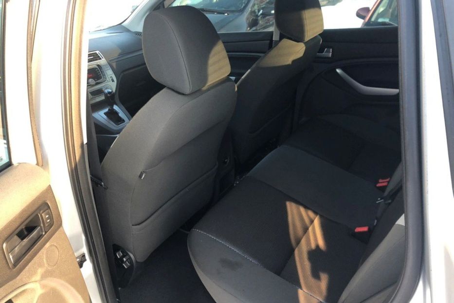 Продам Ford Kuga 2011 года в Киеве