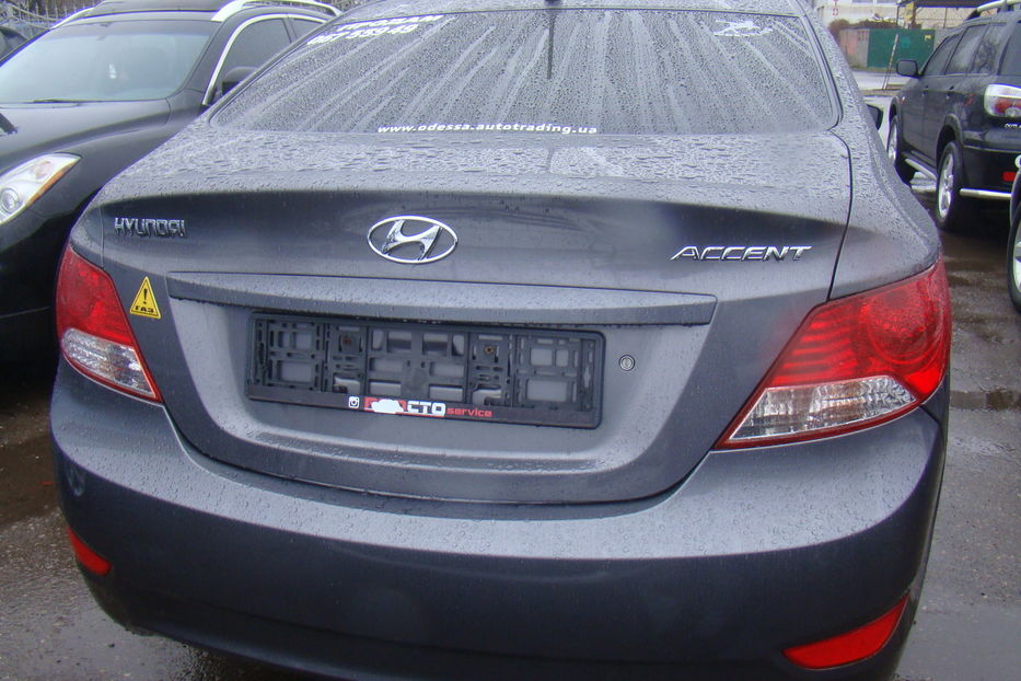 Продам Hyundai Accent  АКПП 2014 года в Одессе