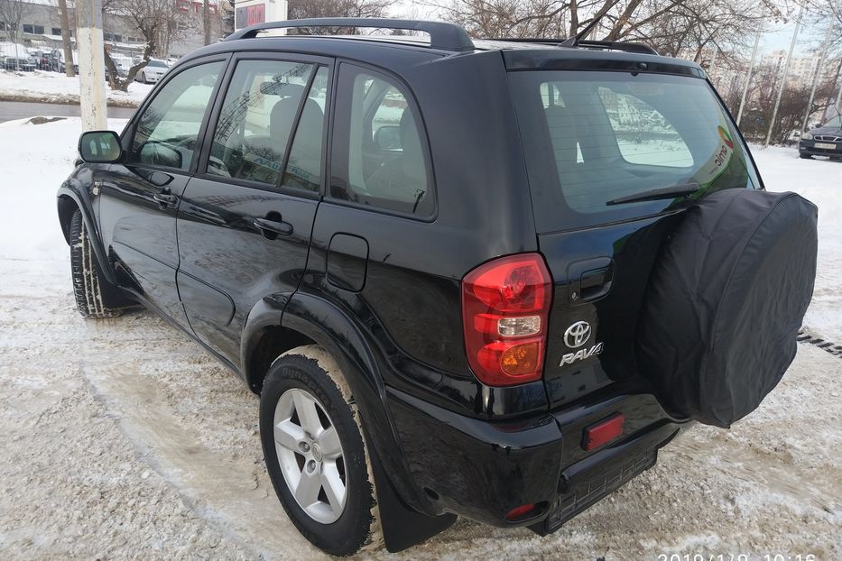 Продам Toyota Rav 4 2005 года в Одессе