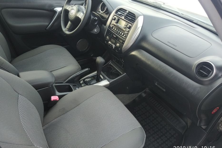 Продам Toyota Rav 4 2005 года в Одессе