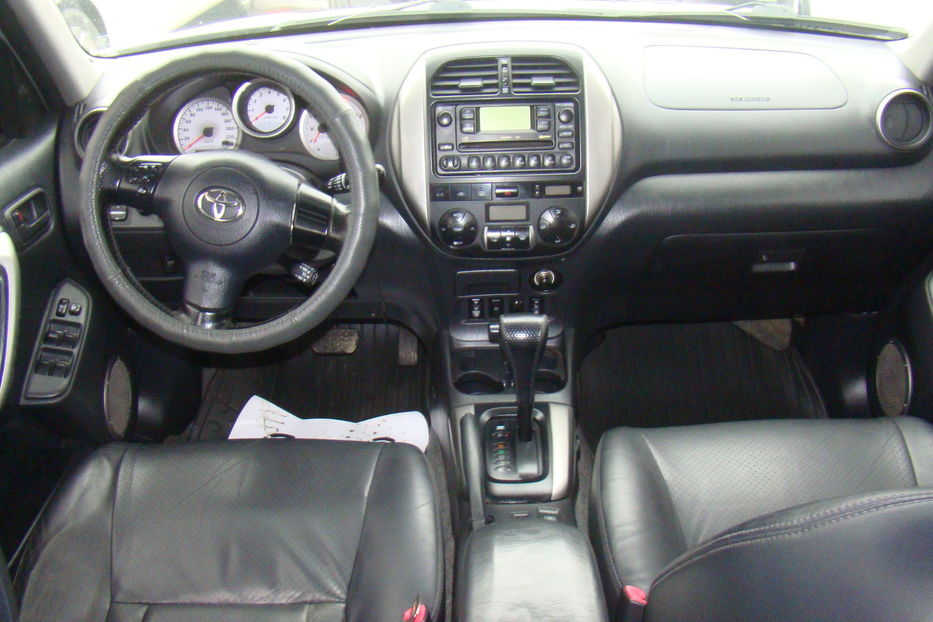 Продам Toyota Rav 4 2005 года в Одессе