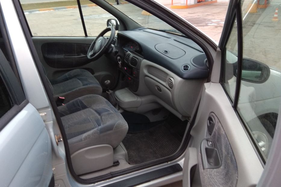 Продам Renault Scenic 2000 года в Одессе