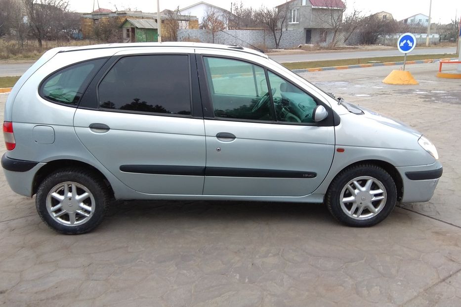 Продам Renault Scenic 2000 года в Одессе