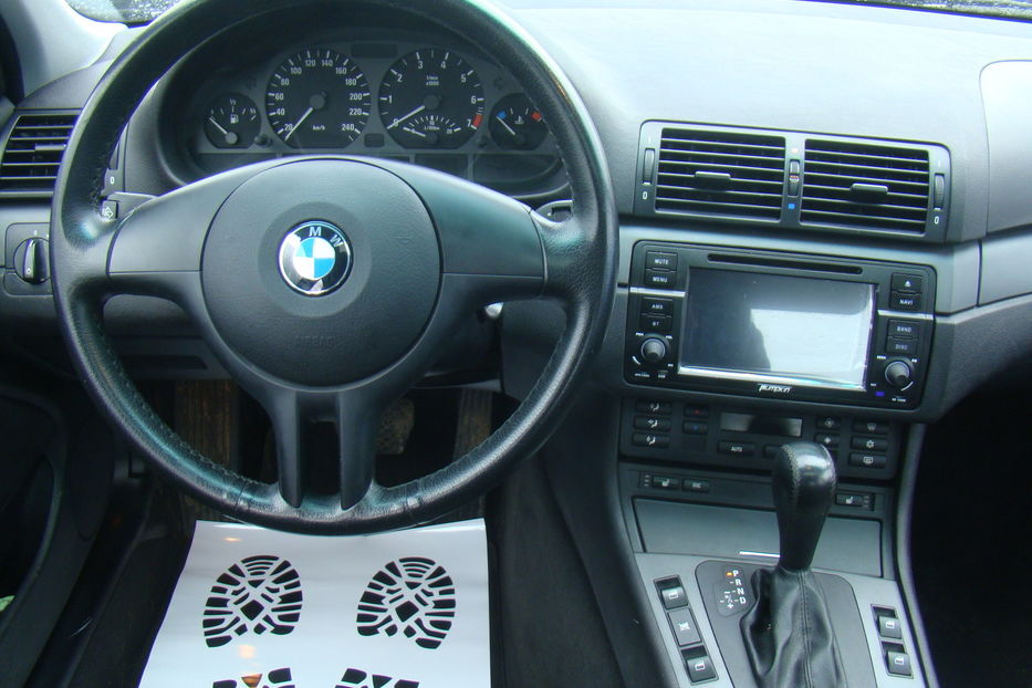 Продам BMW 318 2005 года в Одессе