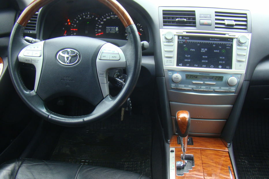 Продам Toyota Camry 2009 года в Одессе