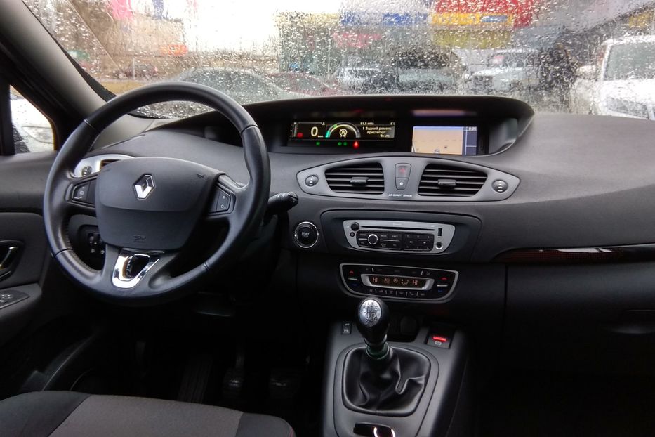 Продам Renault Grand Scenic 7 мест 2013 года в Николаеве