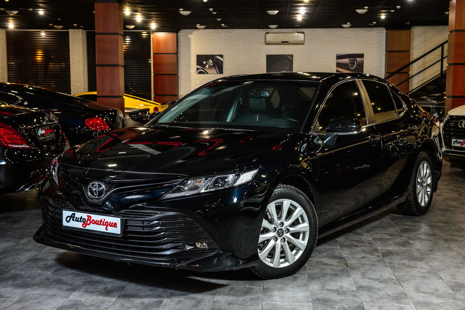 Продам Toyota Camry 2017 года в Одессе