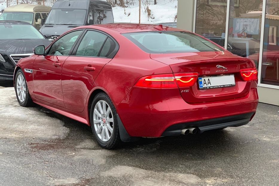 Продам Jaguar XE R-Sport 2015 года в Киеве