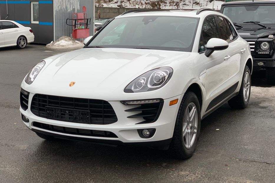 Продам Porsche Macan 2018 года в Киеве