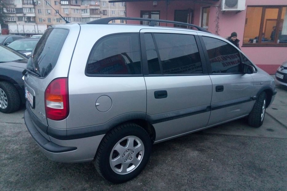 Продам Opel Zafira 2000 года в Одессе