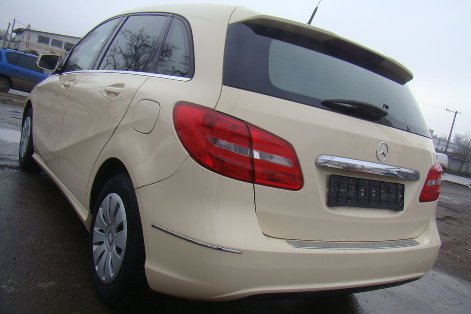 Продам Mercedes-Benz B-Class 1.8cdi АКПП 2014 года в Одессе