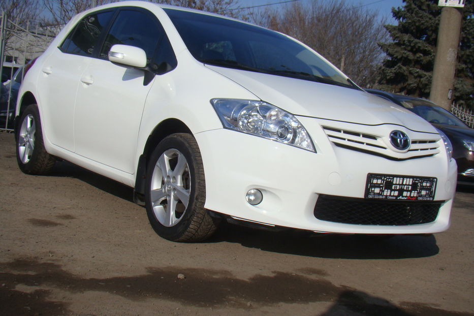 Продам Toyota Auris 2013 года в Одессе