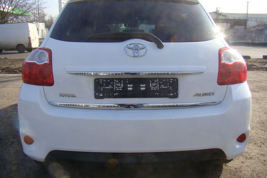 Продам Toyota Auris 2013 года в Одессе
