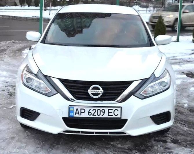 Продам Nissan Altima 2016 года в Киеве