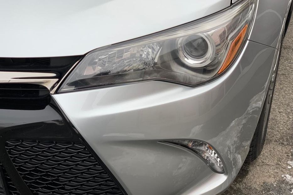 Продам Toyota Camry SE 2015 года в Киеве