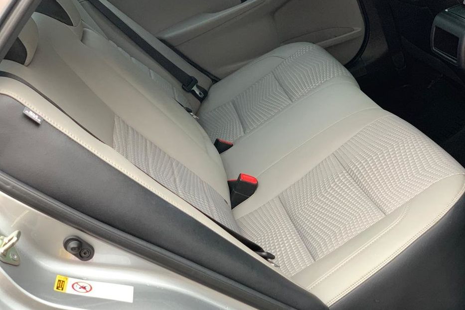 Продам Toyota Camry SE 2015 года в Киеве