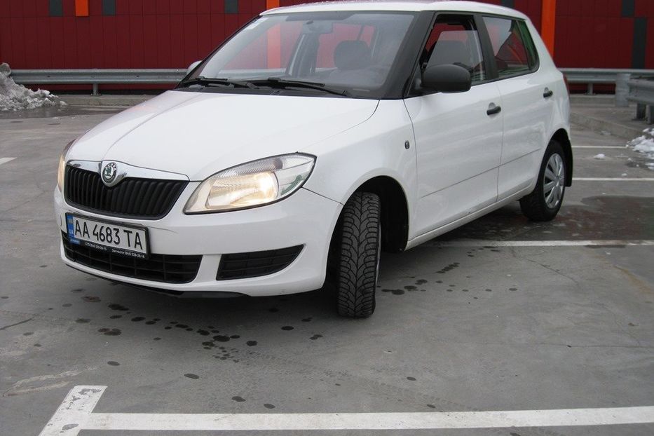 Продам Skoda Fabia 2011 года в Киеве