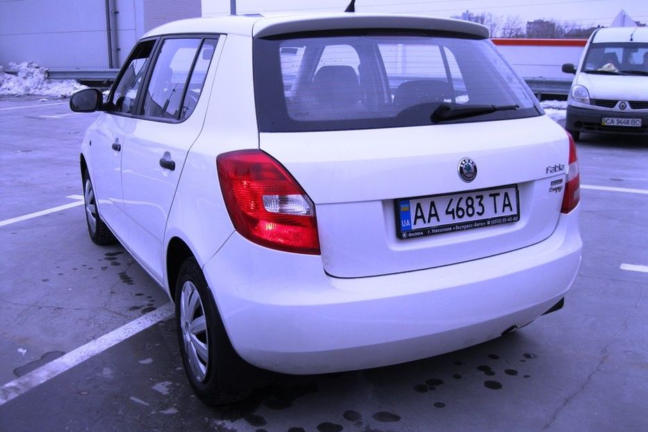 Продам Skoda Fabia 2011 года в Киеве