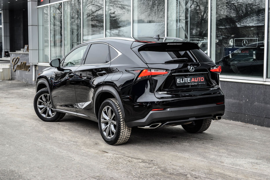 Продам Lexus NX 200 F-Sport 2017 года в Киеве