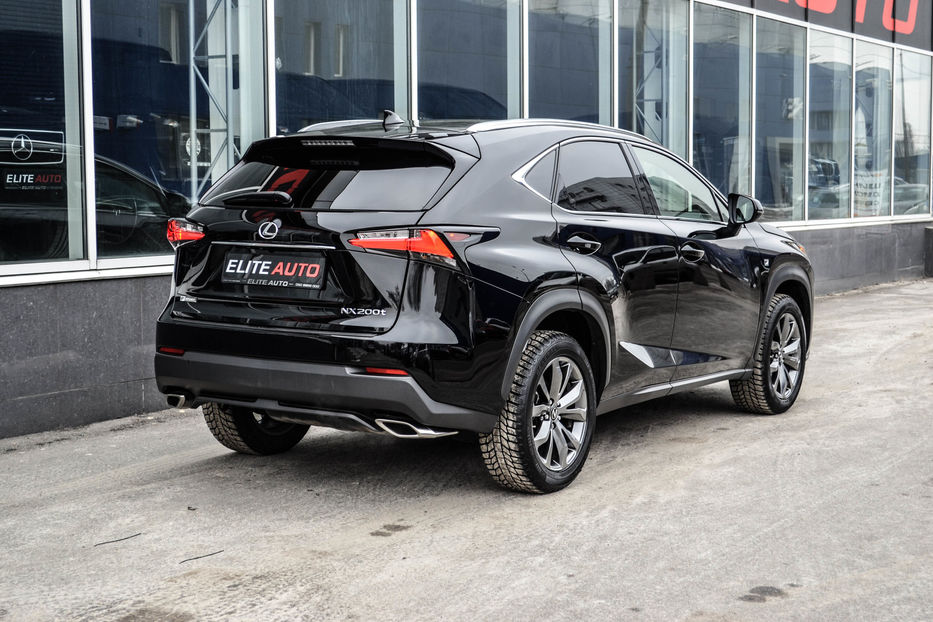 Продам Lexus NX 200 F-Sport 2017 года в Киеве