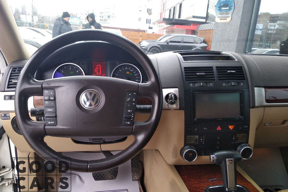 Продам Volkswagen Touareg 2010 года в Одессе