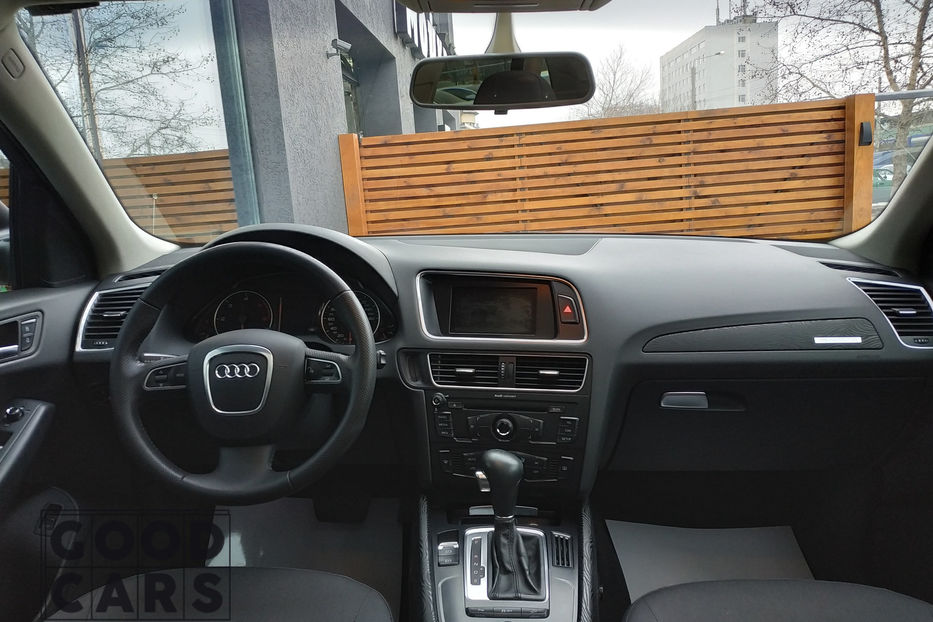 Продам Audi Q5 2011 года в Одессе