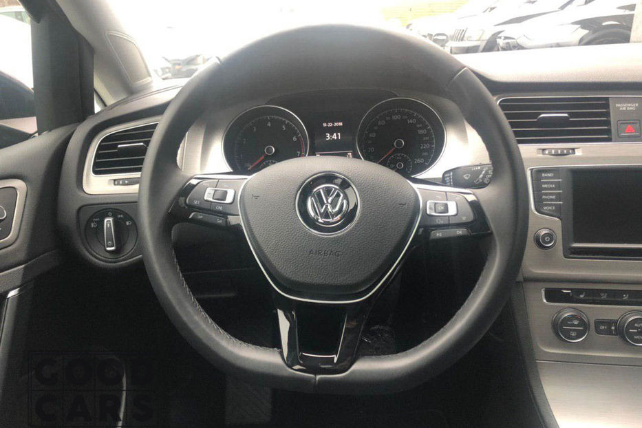 Продам Volkswagen Golf VII 2017 года в Одессе