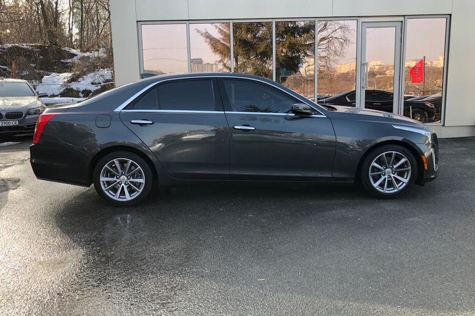 Продам Cadillac CTS 2.0T 2017 года в Киеве