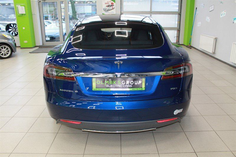 Продам Tesla Model S 70D 2016 года в Киеве