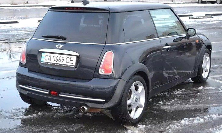 Продам MINI Cooper 2004 года в Киеве