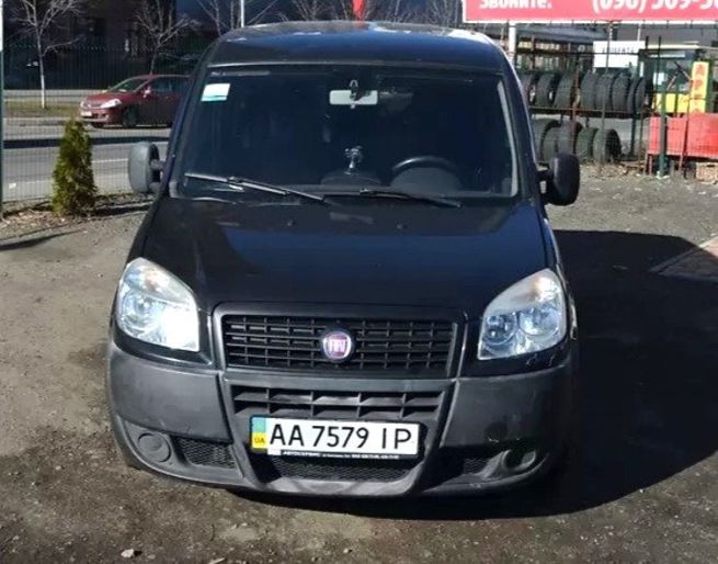 Продам Fiat Doblo пасс. 2009 года в Киеве