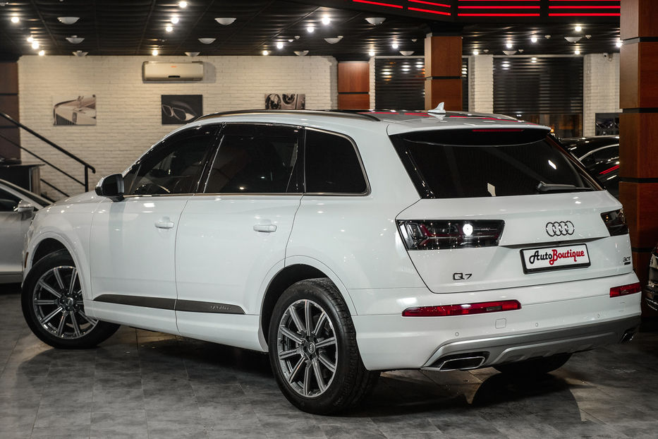 Продам Audi Q7 2017 года в Одессе