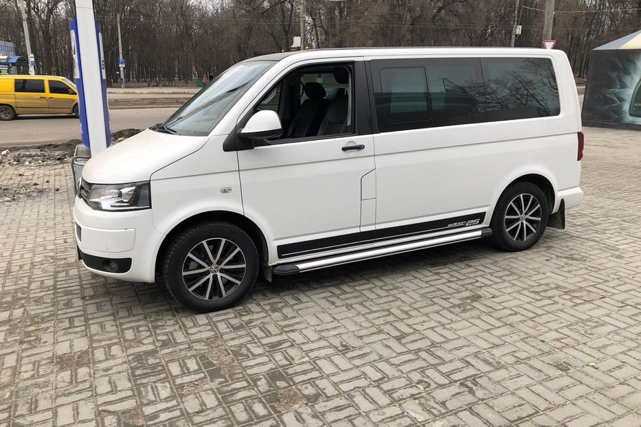 Продам Volkswagen Multivan 2012 года в Днепре