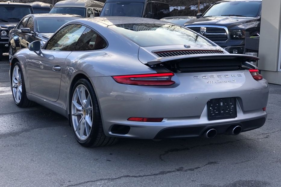 Продам Porsche 911 Carrera S 2017 года в Киеве