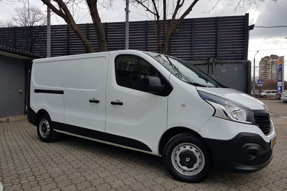 Продам Renault Trafic груз. LONG 120 AC 2016 года в Одессе