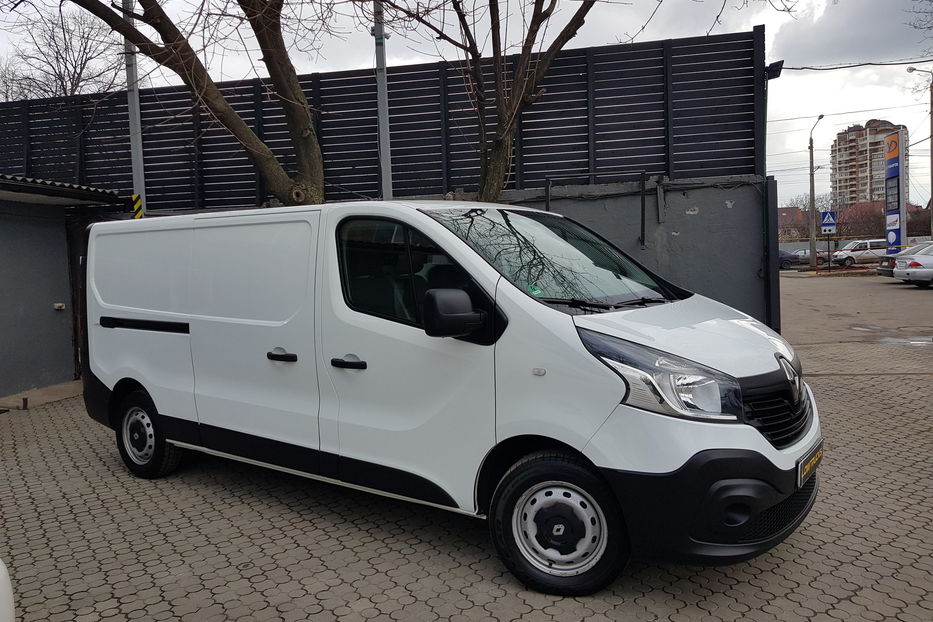 Продам Renault Trafic груз. LONG 120 AC 2016 года в Одессе