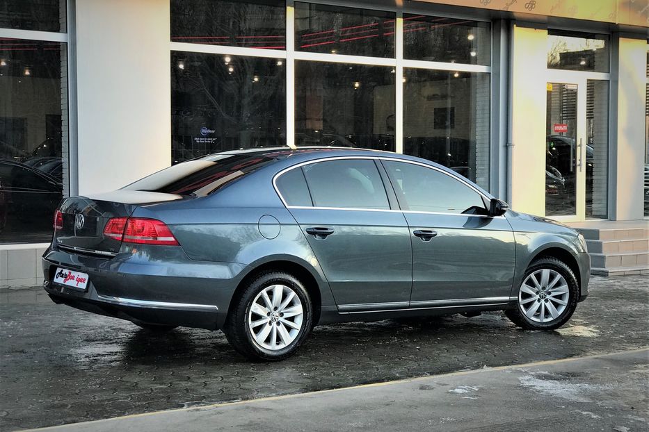 Продам Volkswagen Passat B7 1.8 TSI 2012 года в Одессе