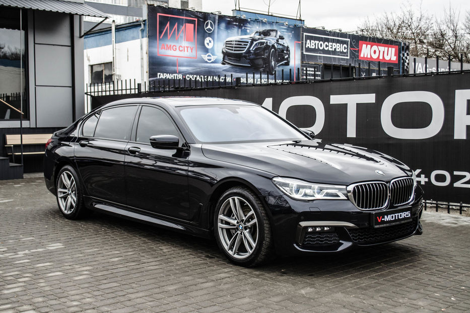 Продам BMW 740 Ld Xdrive 2016 года в Киеве