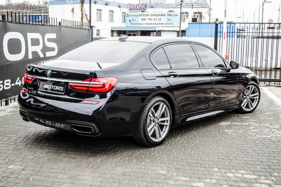 Продам BMW 740 Ld Xdrive 2016 года в Киеве