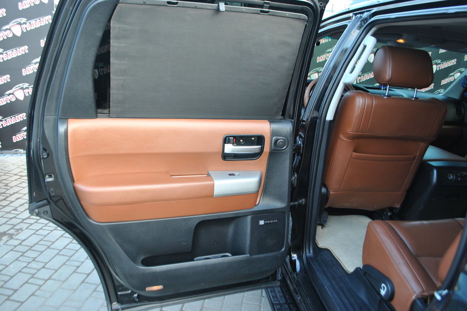 Продам Toyota Sequoia 2008 года в Одессе
